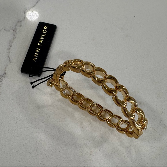 Ann Taylor Gold Cuban Link Stretch Bracelet - Picture 6 of 7